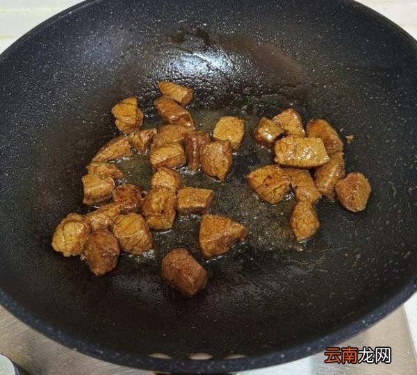 牛肉粒怎么炒，牛肉粒怎么做好吃又嫩