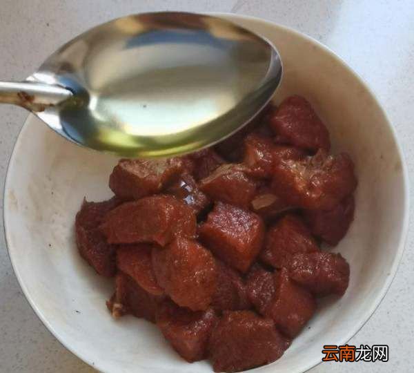 牛肉粒怎么炒，牛肉粒怎么做好吃又嫩