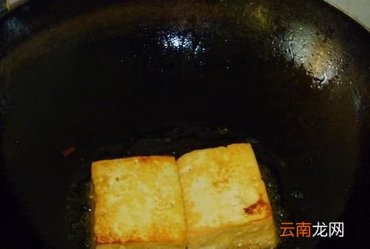 卤水点豆腐老嫩怎么控制，豆腐点浆老嫩怎样控制视频