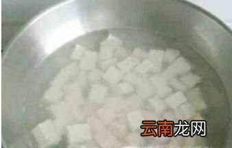 怎样做湖南传统霉豆腐？