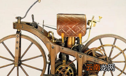 汽车内燃机是谁发明的，卡尔本茨是否发明了内燃机