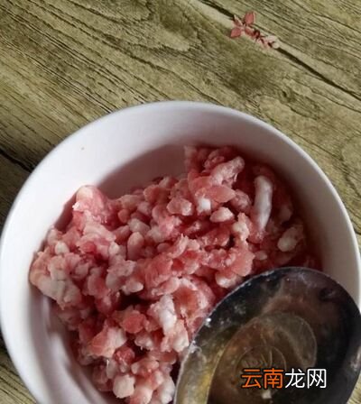 超简单 炸酱面怎么做？