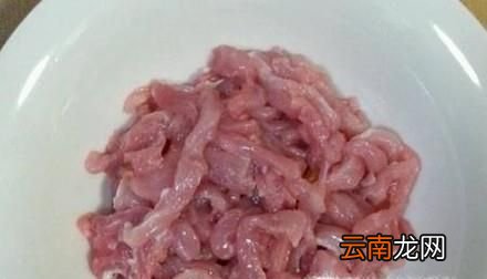 家常肉丝面的做法